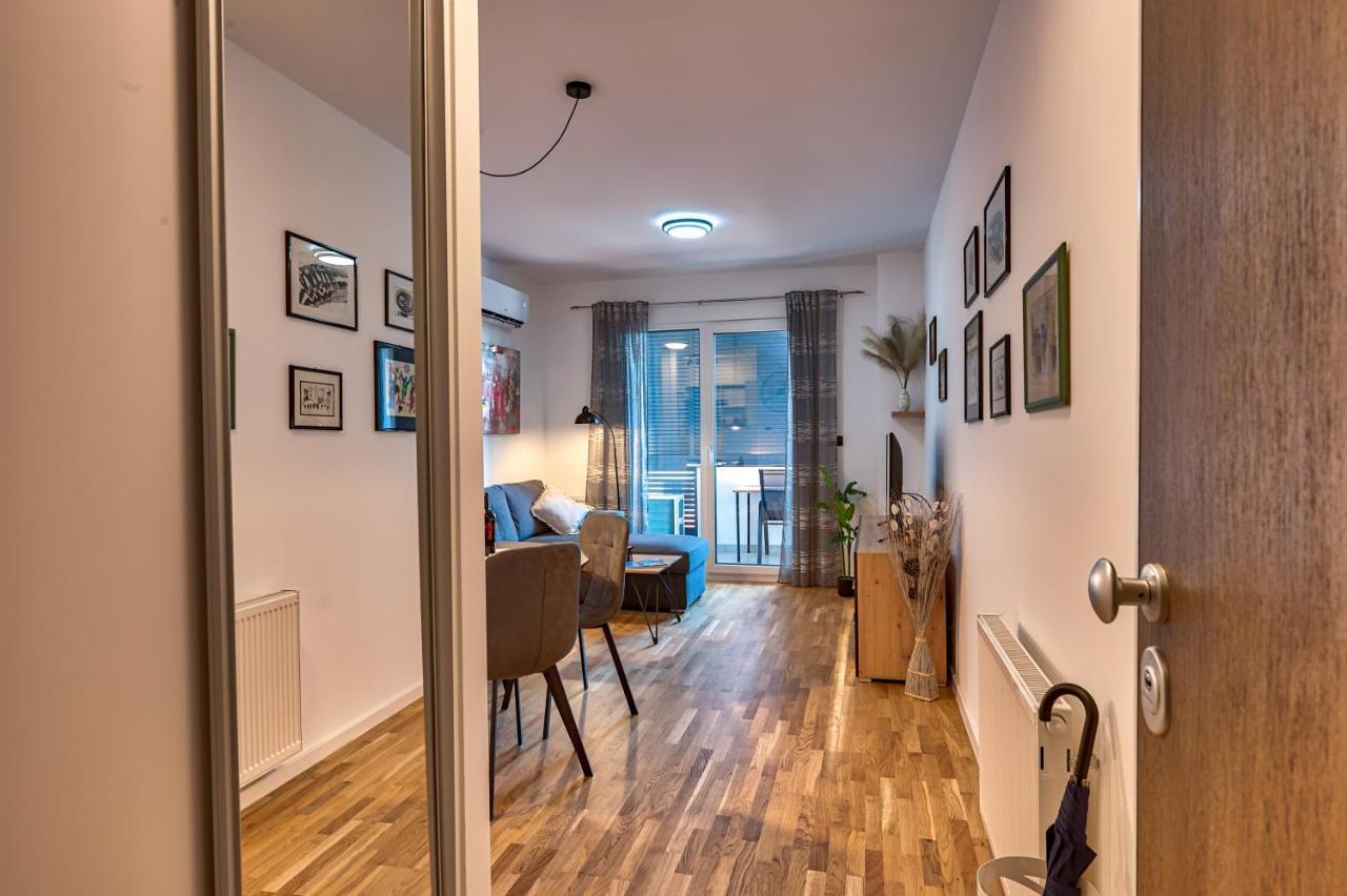 Art Apartment Monvidal Pula Exterior foto